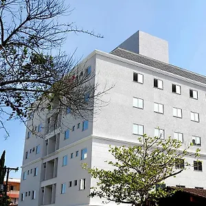 https://al-mare-hotel.hotelschalkidiki.net